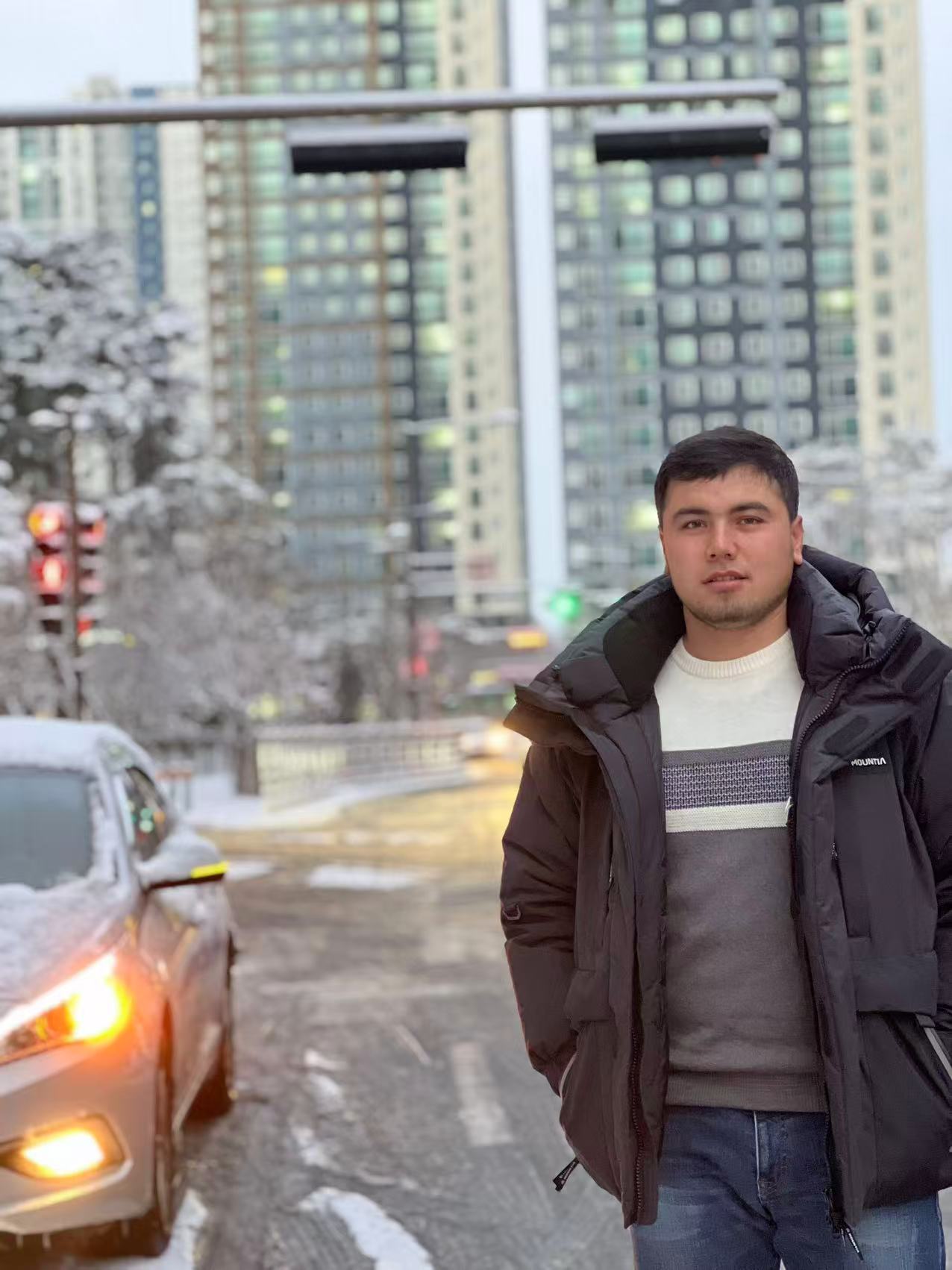 YODGORBEK(요드고르벡)